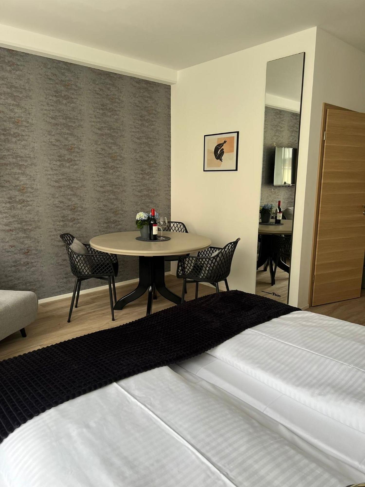 Alpha Rooms Backnang Luaran gambar